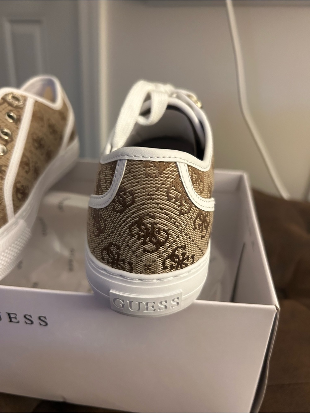 GUESS Brown Logo Low-Top Sneakers with White Trim - Picture 4 of 4